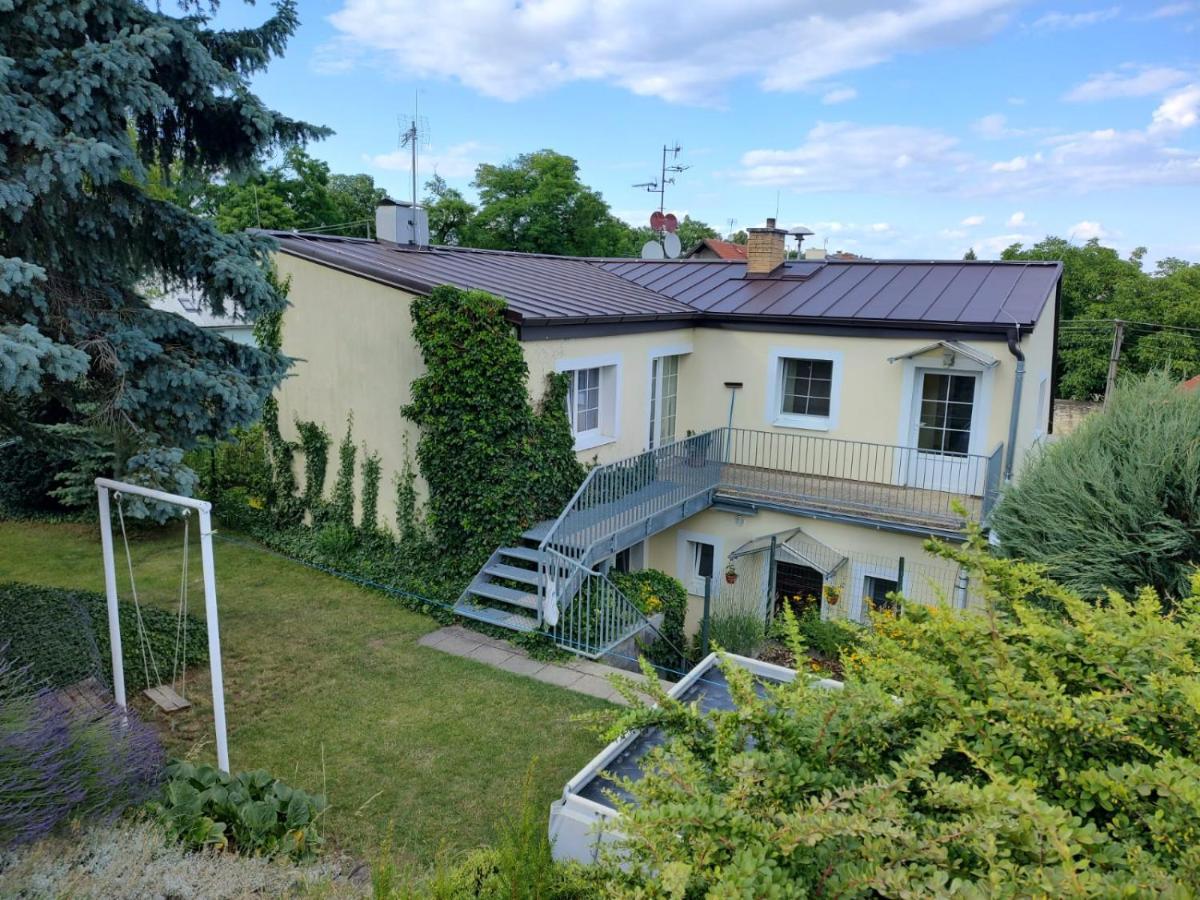 U Letiste Apartment Knezeves  Luaran gambar