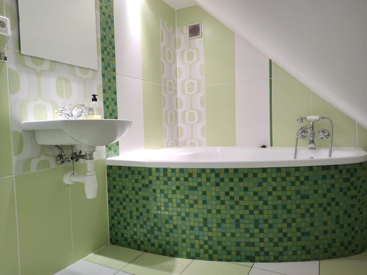 U Letiste Apartment Knezeves  Luaran gambar
